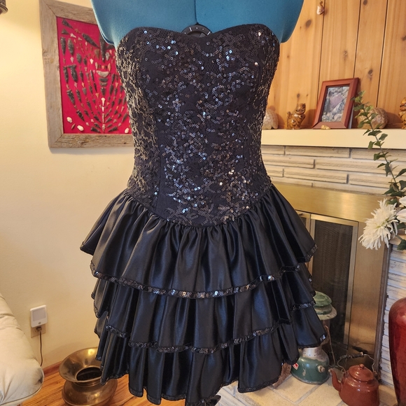 Betsey Johnson Dresses & Skirts - ✨ Vintage Betsey Johnson: The Ultimate Black Sequin "Dahlia" Party Dress ✨